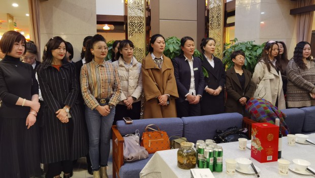 蘭州拉斯維加斯游戲3499集團(tuán)舉行“三?八”婦女節(jié)聯(lián)歡活動(dòng)